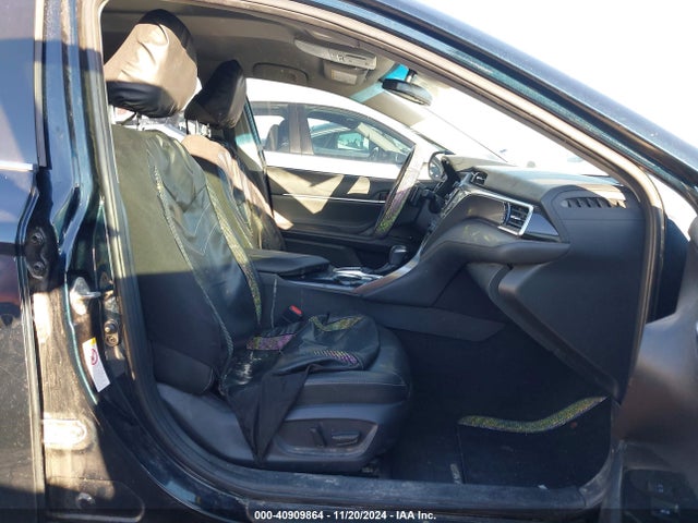 4T1B61HK2JU506177 Toyota CAMRY XSE