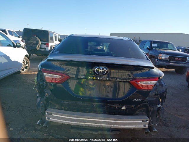 4T1B61HK2JU506177 Toyota CAMRY XSE