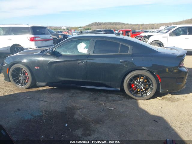 2C3CDXEJ1FH857853 Dodge Charger Srt 392
