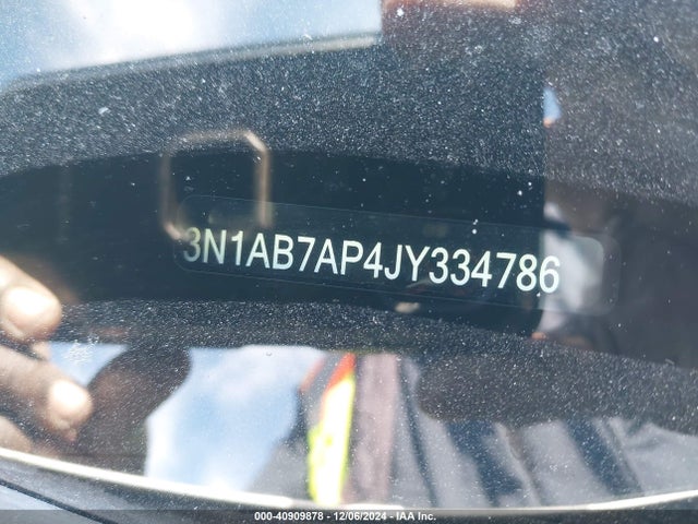 3N1AB7AP4JY334786 Nissan SENTRA S