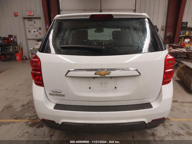 Chevrolet EQUINOX LS 2017 2GNALBEKXH1572122 Image 16