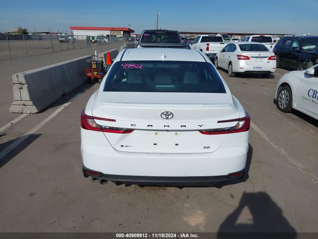 Toyota CAMRY SE 2025 4T1DAACKXSU061641 Image 16