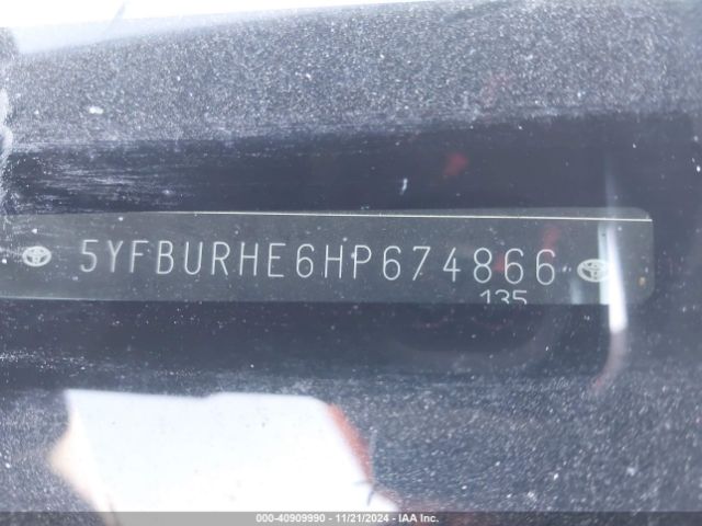 5YFBURHE6HP674866 Toyota Corolla Xle