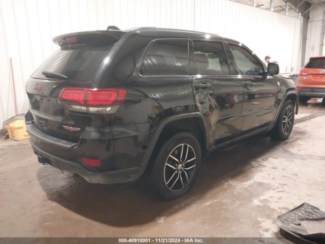 1C4RJFLG4JC105253 Jeep Grand Cherokee Trailhawk 4x4
