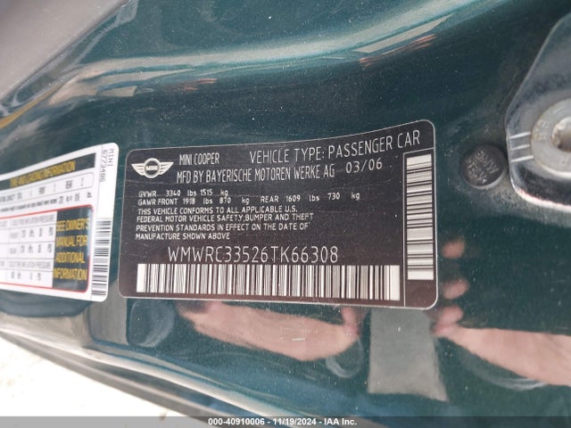 2006 MINI COOPER WMWRC33526TK66308 Photo 8