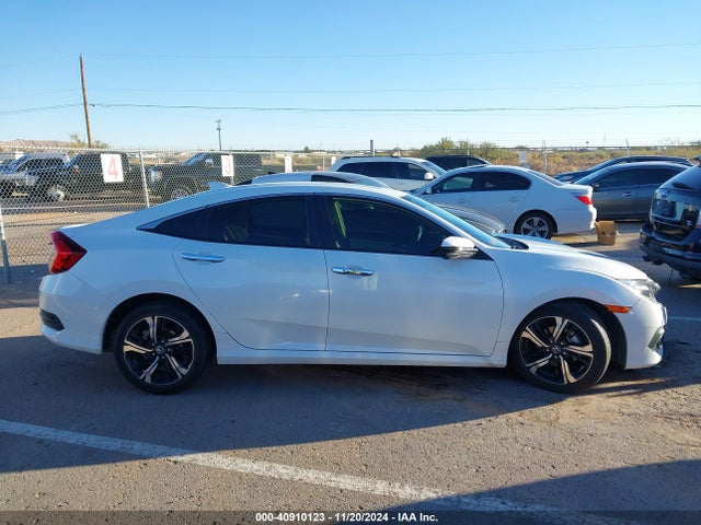 Honda Civic Touring 2018 JHMFC1F99JX010840 Image 13