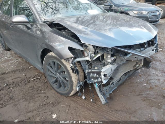 4T1C11AK0MU549742 Toyota CAMRY LE