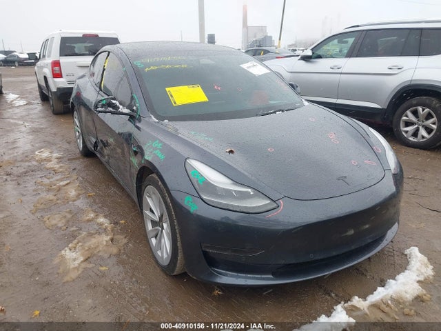 2022 TESLA MODEL 3 5YJ3E1EA8NF188684 Photo 0