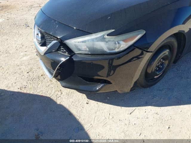 1N4AA6AP2JC380495 Nissan Maxima 3.5 Sl