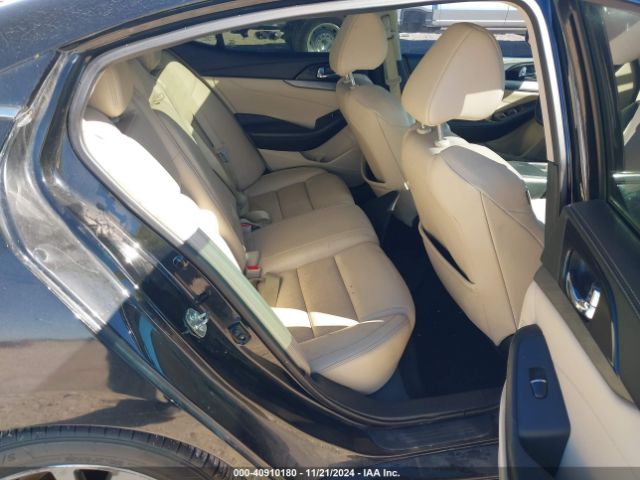 1N4AA6AP2JC380495 Nissan Maxima 3.5 Sl