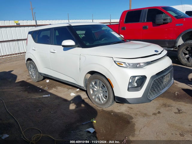 KIA SOUL LX 2020 KNDJ23AU4L7726313 Image 1