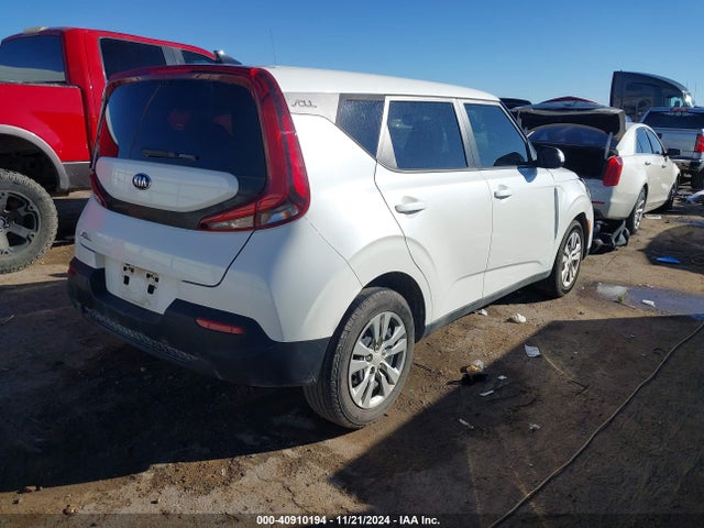 KIA SOUL LX 2020 KNDJ23AU4L7726313 Image 4