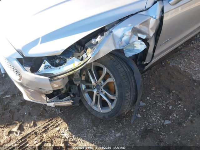 3FA6P0RU5KR181410 Ford Fusion Hybrid Titanium