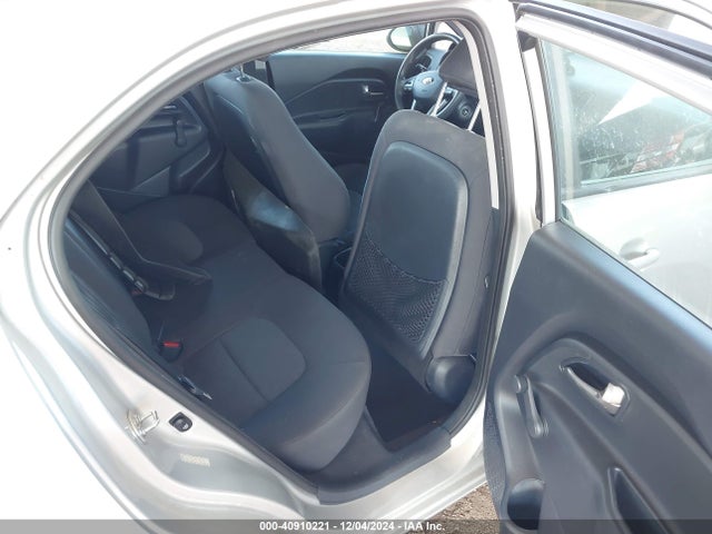 KIA Rio 2014 KNADM5A37E6352442 Image 19