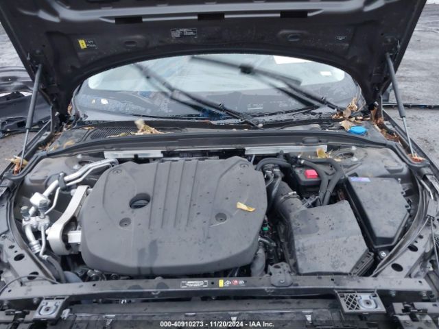 7JRL12FL9RG280739 Volvo S60 B5 Plus Dark Theme