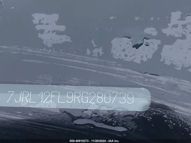 7JRL12FL9RG280739 Volvo S60 B5 Plus Dark Theme