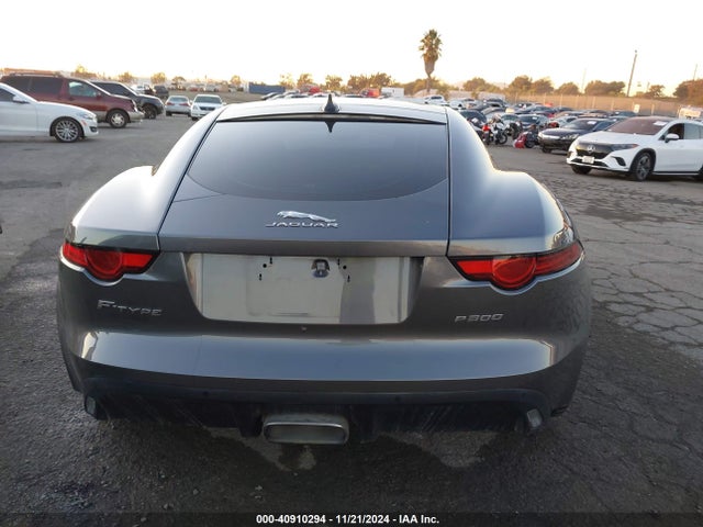 SAJDD1GX0KCK62411 Jaguar F-type P300