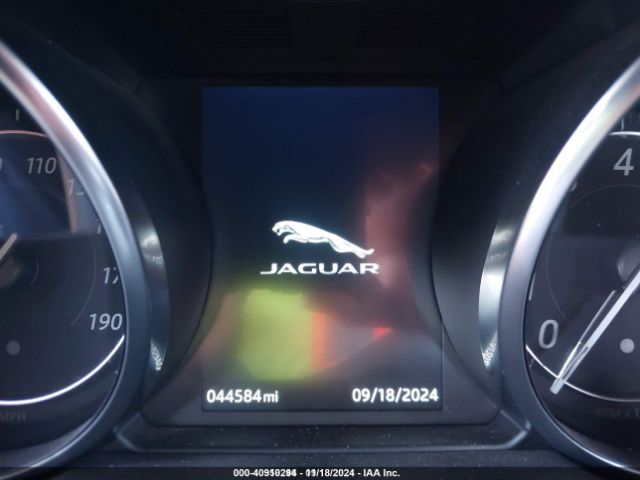 2019 JAGUAR F-TYPE SAJDD1GX0KCK62411 Photo 6