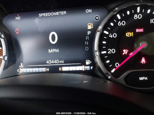 ZACNJCBB5MPN22672 Jeep Renegade Latitude Fwd