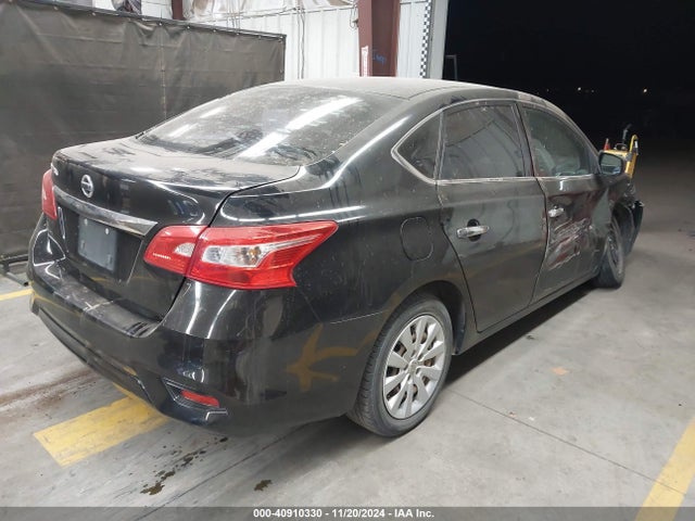 Nissan SENTRA S 2018 3N1AB7AP8JY307364 Image 4