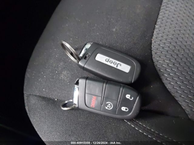 2022 JEEP RENEGADE ZACNJDE11NPN47658 Photo 10