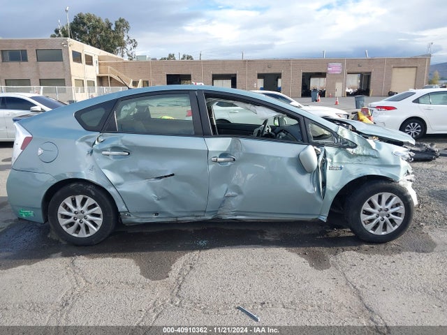 JTDKN3DP1E3052939 Toyota PRIUS PLUG-IN