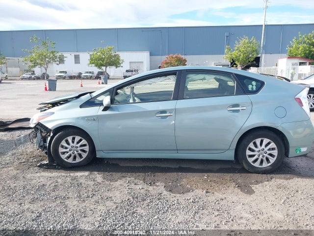 JTDKN3DP1E3052939 Toyota PRIUS PLUG-IN