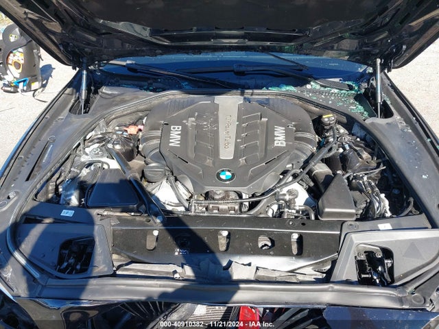 BMW 550i 2016 WBAKN9C57GD963032 Image 10