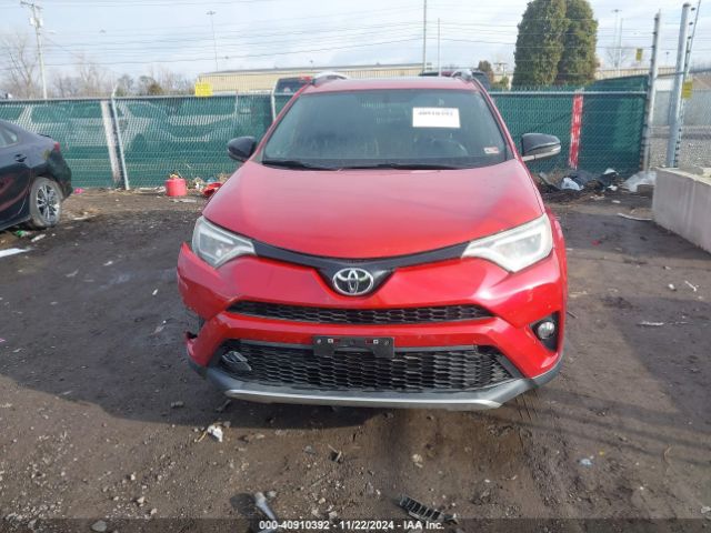 JTMNFREV1GJ083651 Toyota RAV4 SE