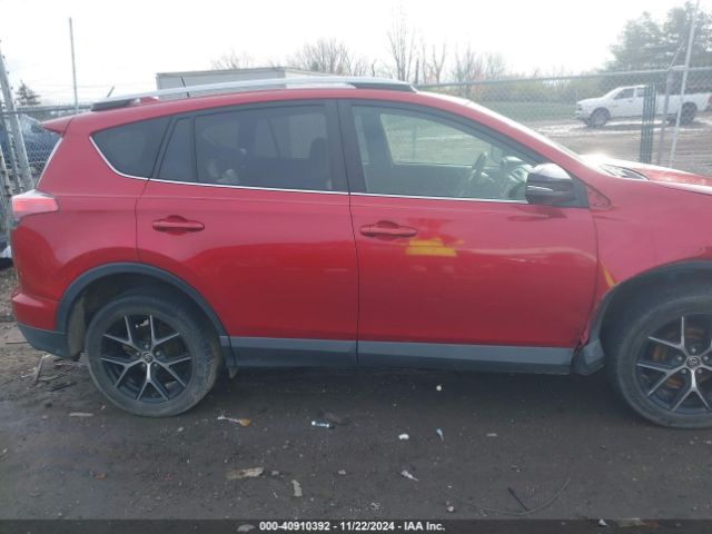 JTMNFREV1GJ083651 Toyota RAV4 SE