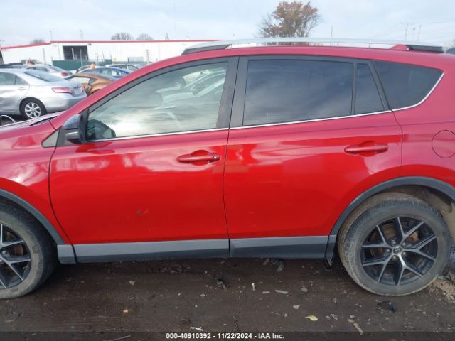 JTMNFREV1GJ083651 Toyota RAV4 SE