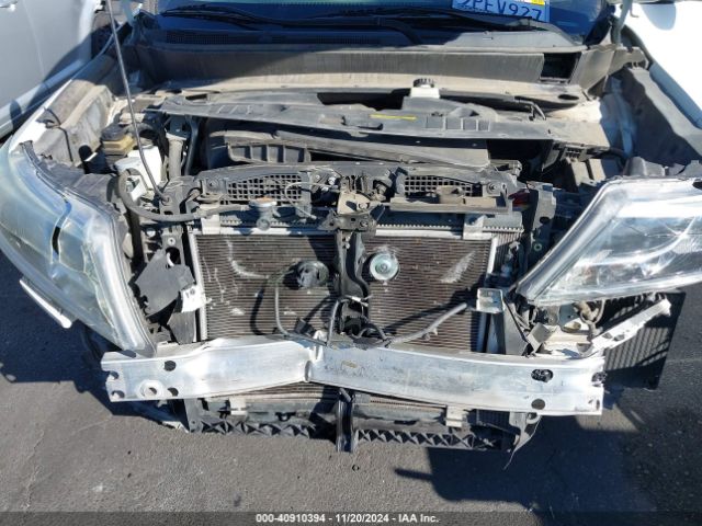 5N1AR2MN8EC630832 Nissan Pathfinder Sv