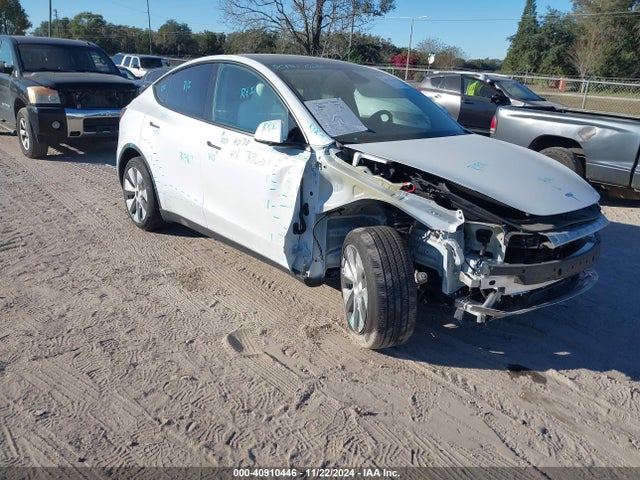 2023 TESLA MODEL Y 7SAYGDED0PF967658 Photo 0