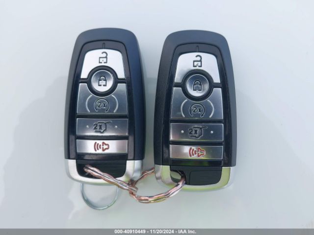1FMJU1MT3KEA03799 Ford Expedition Platinum