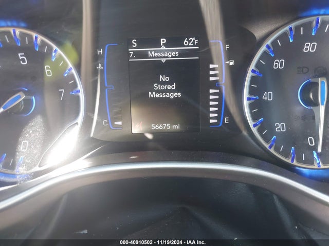 2C4RC1CG2PR533903 Chrysler Voyager Lx