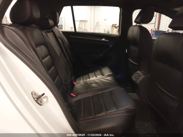 3VW447AU0HM008945 Volkswagen Golf Gti Se 4-door