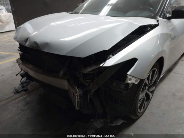 1N4AA6AP5HC446080 Nissan Maxima 3.5 Platinum
