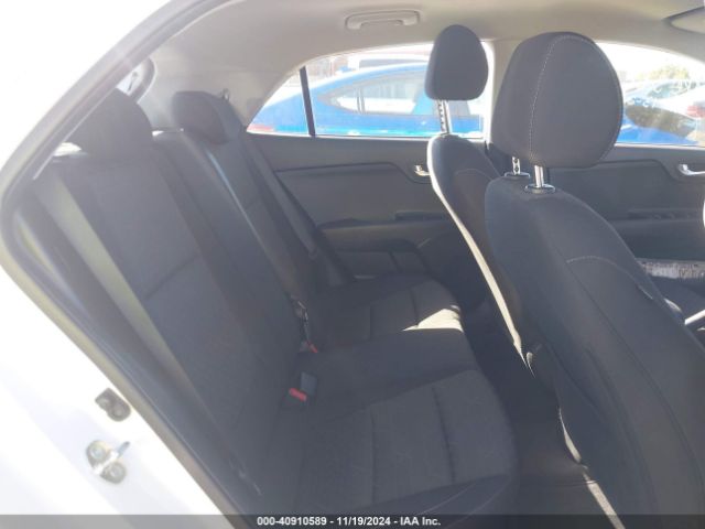 3KPA25AD6PE612654 KIA Rio 5-door S