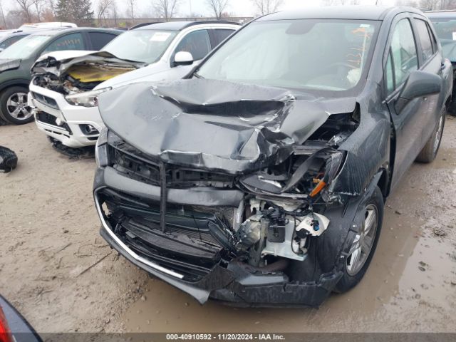 3GNCJKSBXLL123162 Chevrolet Trax Fwd Ls