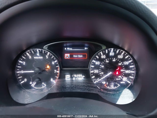 Nissan Altima 2.5 S 2014 1N4AL3AP3EN209158 Image 7