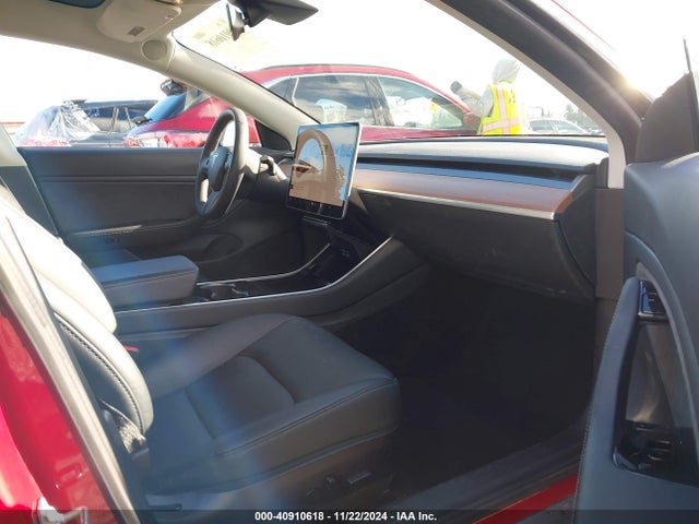 2020 TESLA MODEL 3 5YJ3E1EB3LF617039 Photo 4