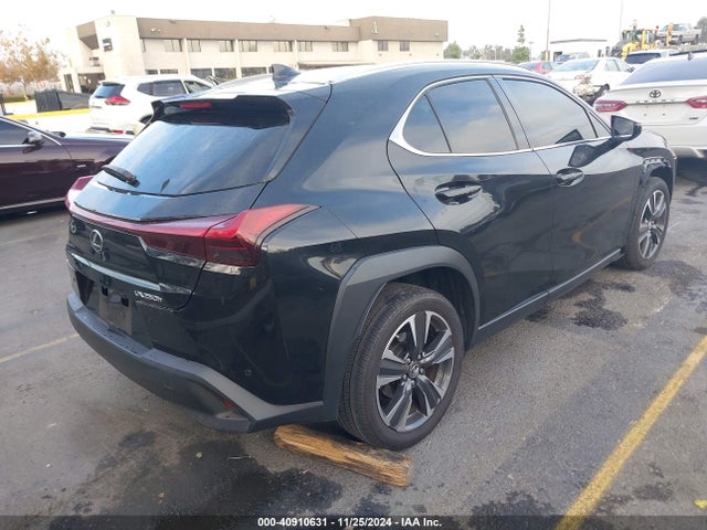 JTHX6JBH8P2146195 Lexus UX 250H