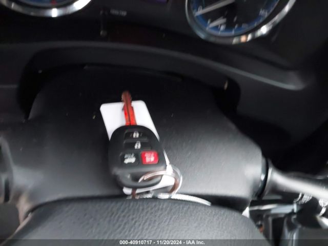 5YFBURHE0HP705917 Toyota COROLLA LE