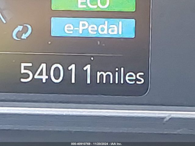 1N4AZ1CPXJC311837 Nissan LEAF SV