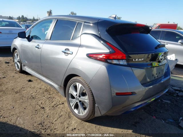1N4AZ1CPXJC311837 Nissan LEAF SV