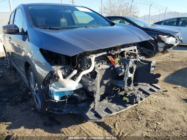 1N4AZ1CPXJC311837 Nissan LEAF SV