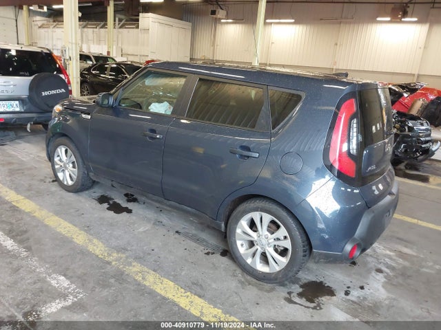 KIA SOUL + 2015 KNDJP3A52F7180349 Image 3