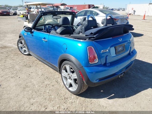 2007 MINI COOPER S WMWRH33547TL94374 Photo 2