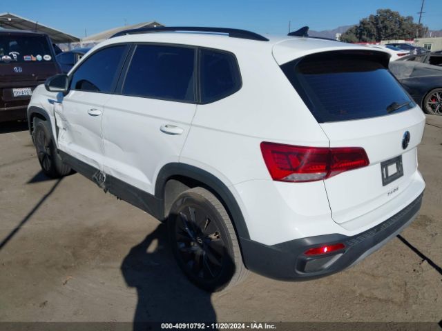 3VVDX7B23NM049428 Volkswagen Taos 1.5t S