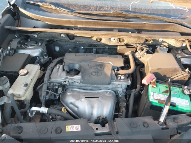 Toyota RAV4 LE 2018 JTMZFREV7JJ181964 Image 10